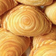 มหาเฮีย ข้าวมันไก่สิงคโปร์ & กะหรี่พัฟ มหาเฮง บรมราชชนนี