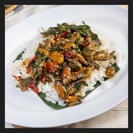 หน้าร้าน ต้มเลือดหมู ก๋วยจั้บนาทอง