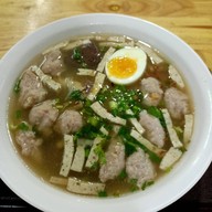 เมนูของร้าน DD ผัดไทยศรีสะเกษและก๋วยจั๊บญวนศรีสะเกษ ร้าน DD