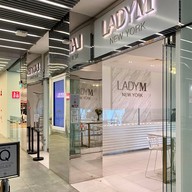 LADY M Singapore