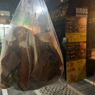 Bros Burger & Steak ฟู้ดทรัค