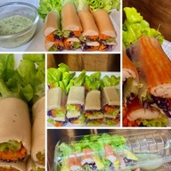 สลัดโรลคุณไวท์