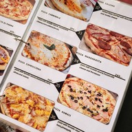 พิชซ่าพิน๊อคคิโอ