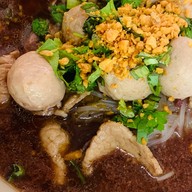 กระเพราเปาปัน