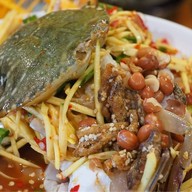 หมูทอดมาเฟีย ข้าวยำไก่ทอด สาขาเมืองปทุม