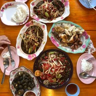 แว้ส้มตำ