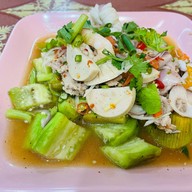 เมนูของร้าน ร้านยำน้าน้อยเมืองคอน