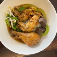 ราตรี มิวสิคบาร์ ปากช่อง