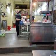 บะหมี่ 60 ปี ถนนบรมราชชนนี