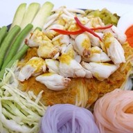 สุวรรณขนมจีนน้ำยาปู