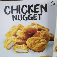 MUNTI FRIES หมู่บ้านฟ้าคราม ซอย 8 ก.