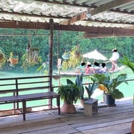 สลักคอกซีฟู๊ด