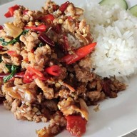 ร้านนายฮ้อย กะเพราโคขุน - ศรีมารัตน์ 34