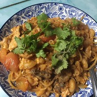 EAT  แหลก ไทรม้า