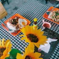 เมนูของร้าน ครัวหน้าบ้าน -