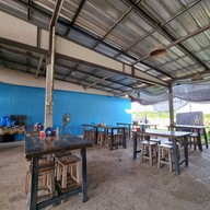 บรรยากาศ ส้มตำกองช้าง