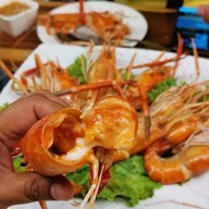 เมนูของร้าน ร้านเผาหัว กุ้งเผา ทะเลเผา ข้าวกุ้งแกะ พหล 52