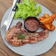 Grill Station Bar and Bistro