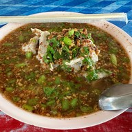 ก๋วยเตี๋ยวหมูต้มยำฮ่องเต้