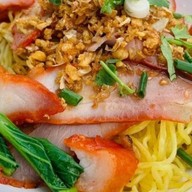 ต้นบะหมี่เกี๊ยวต้มยำ(ลาดกระบัง14/1)