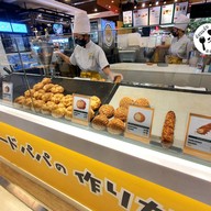 บรรยากาศ beard papa's เดอะมอลล์บางแค