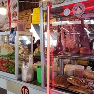 ร้านลาบยโส โพธิ์สุวรรณ (ยายรันยุค90) โพธิ์สุวรรณ