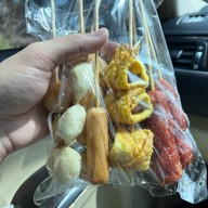 เมนูของร้าน ร้านป้านิด ลูกชิ้นยืนกิน