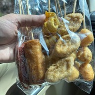 เมนูของร้าน ร้านป้านิด ลูกชิ้นยืนกิน
