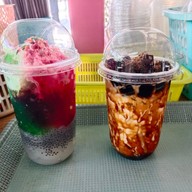อาหารตามสั่งกลางซอย