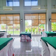 Maison De Cheer (เมซอง เดอ เชียร์)