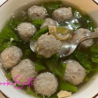 ก๋วยเตี๋ยวเนื้อน้ำใส เจ๊มล