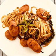 ร้านกูมีแต่กระเพรา (แดรก) -