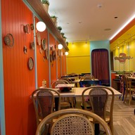 SAOLAO (ซาวน์ลาว) อารีย์ สะพานควาย พหลโยธิน