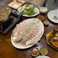 ร้านอาหารแสงดาว ภูเก็ต