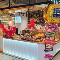 บรรยากาศ Little Mermaid Emporium