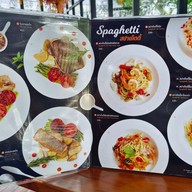 เมนู De’Yong cafe and restaurant