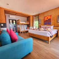 Baan Kati [koh Ngai] At Thapwarin Resort