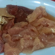 ป้าหนมหมูจุ่ม (ลาดหญ้า 4)