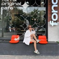 Fonc coffee&cafe Nakhonpathom แอล.เอช.เอ็ม แคปปิตอล (สำนักงานใหญ่) ฟองซ์ คอฟฟี่&คาเฟ่