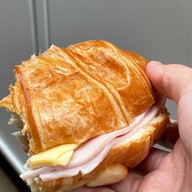 Puff and Pie ลาดพร้าว 71 (สุคนธสวัสดิ์) ลาดพร้าว 71 (สุคนธสวัสดิ์)