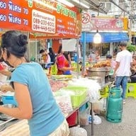 เกาเหลาเลือดหมู เจ้รมย์-ปากน้ำ ปากน้ำ เจ้าเก่า จ.สมุทรปราการ