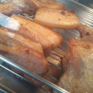 Hi Pork ชินเขต 2/13