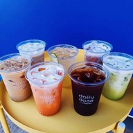 Black Rabbits cafe to go กาดน้ำทอง