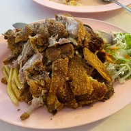 ภัตตาคารเพลินตา การ์เด้น