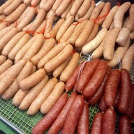 ร้าน นวลปลาสลิดแดดเดียว ตลาดรวมโชค