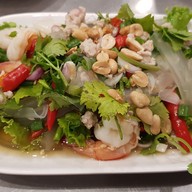 เมนูของร้าน หัวปลาช่องนนทรี บางนา