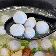 เจ๊ต้อย