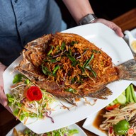 เมนูของร้าน พอลส์ โรงแรมลีวาน่า