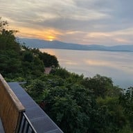 Thawsi Lake Hill