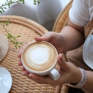 ยูนีค คาเฟ่ -